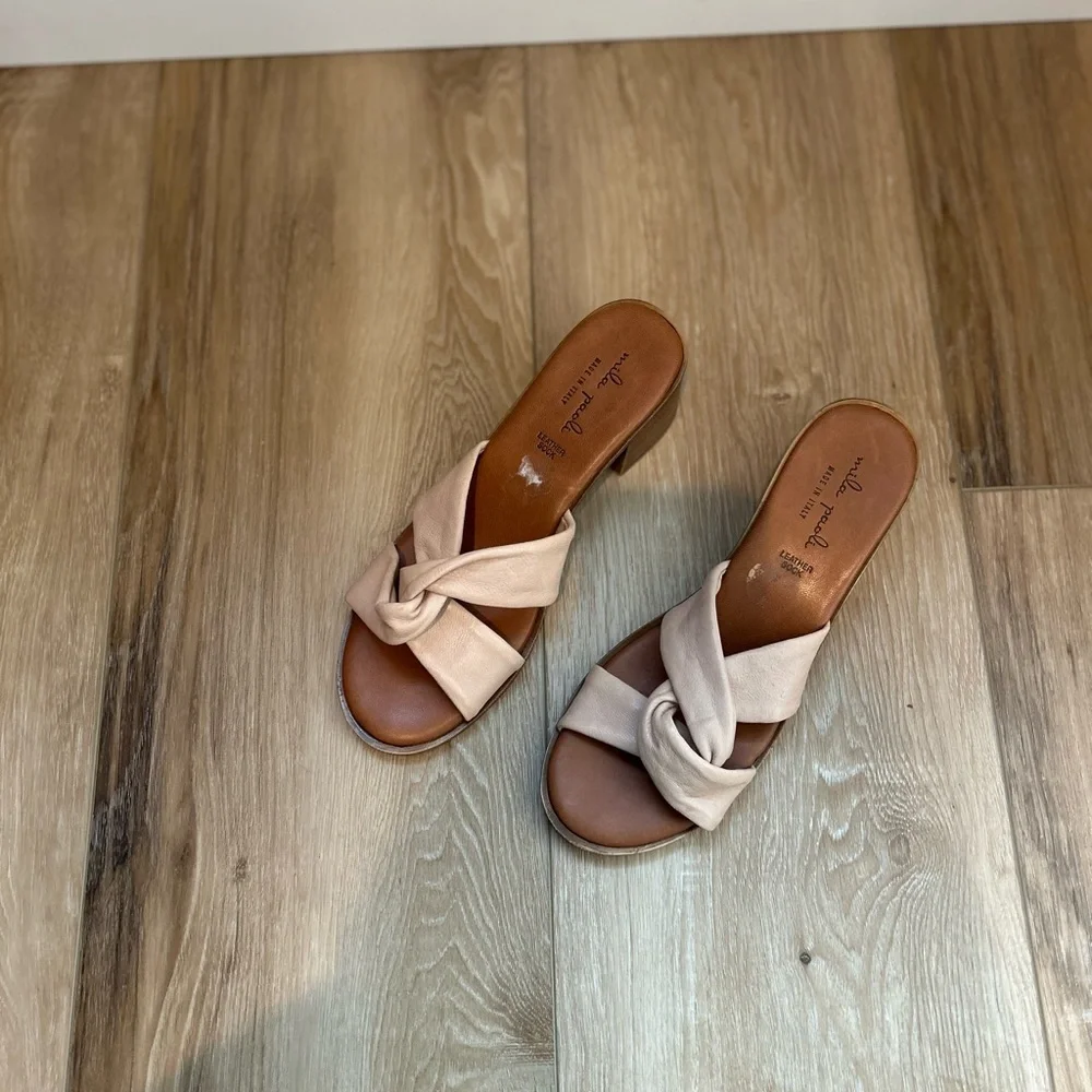 Mila Poali Italian Leather Sandals Size 9